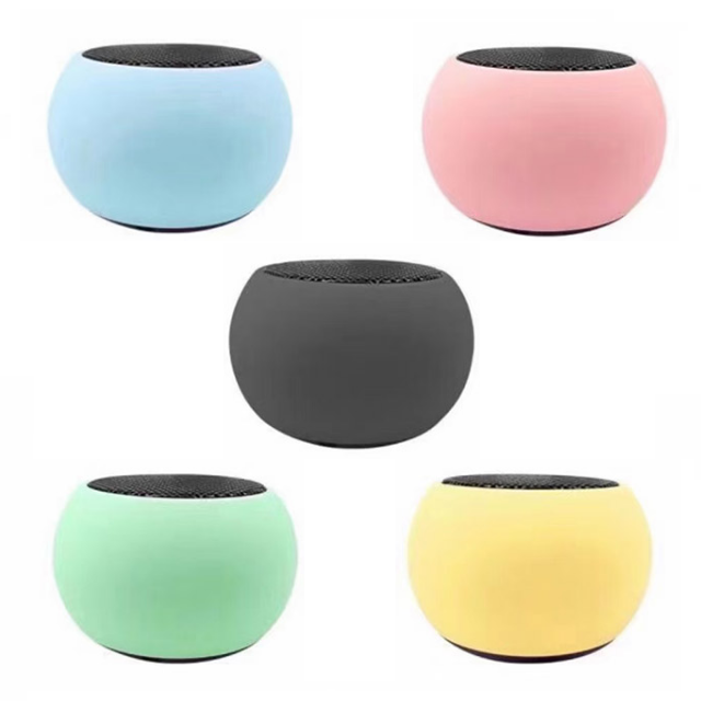 N NEWTOP Mini Cassa Bluetooth SP13 Speaker Wireless Altoparlante 4x4,5cm Super Bassi Potenti N NEWTOP Mini Cassa Bluetooth SP13 Speaker Wireless Altoparlante 4x4,5cm Super Bassi Potenti