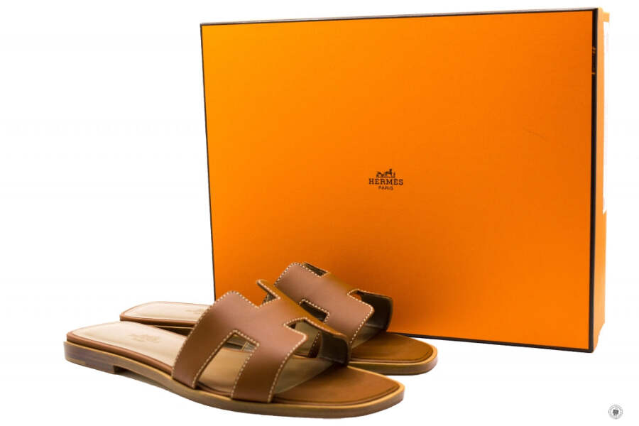NEW Hermes H021056Z Oran Sandal Gold / 03 Box 37.5 Sandals  display picture 3