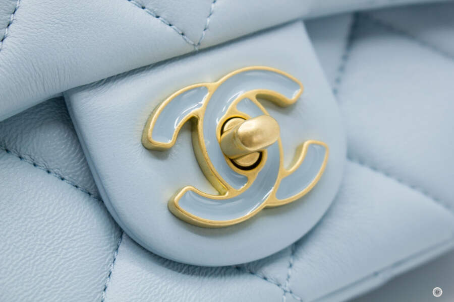 NEW Chanel AS3113 B07634 Mini Flap Bag With Enamel And Gold