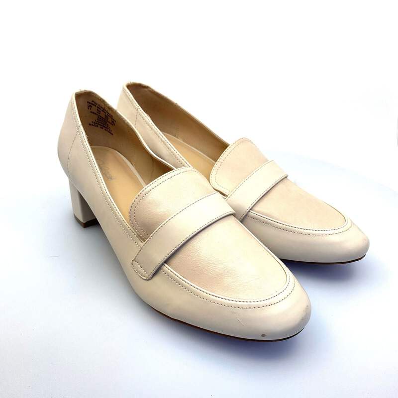 Chic Jaclyn Smith Women's Size 11 Nude Slip-On Heels Pumps NEW | eBay