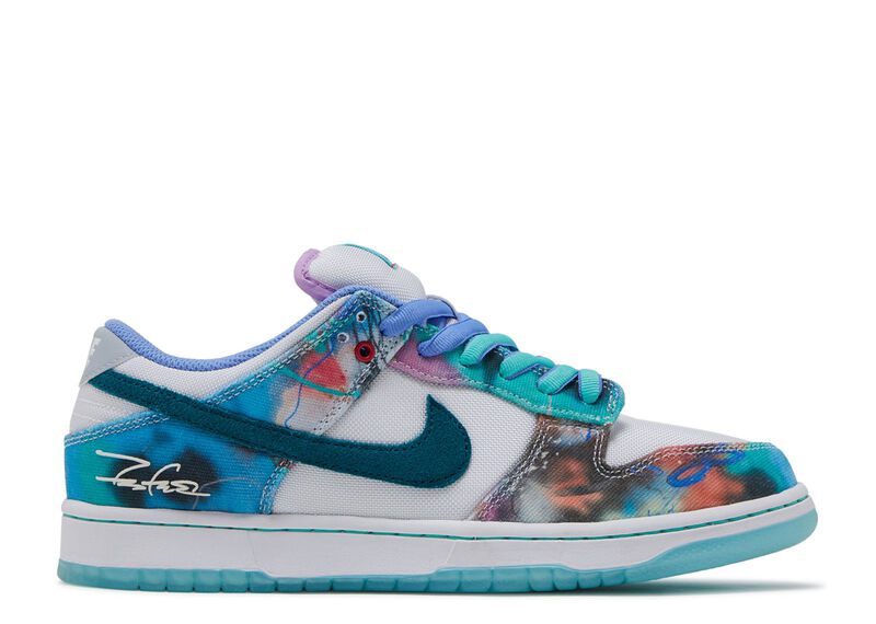 NIKE SB DUNK LOW ×FUTURA 24.png?width=800&etag=