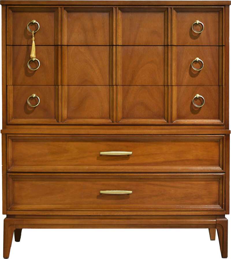 1960s Mid Century Modern Walnut Highboy Dresser by Dixie Furniture 1960s Mid Century Modern Walnut Highboy Dresser by Dixie Furniture