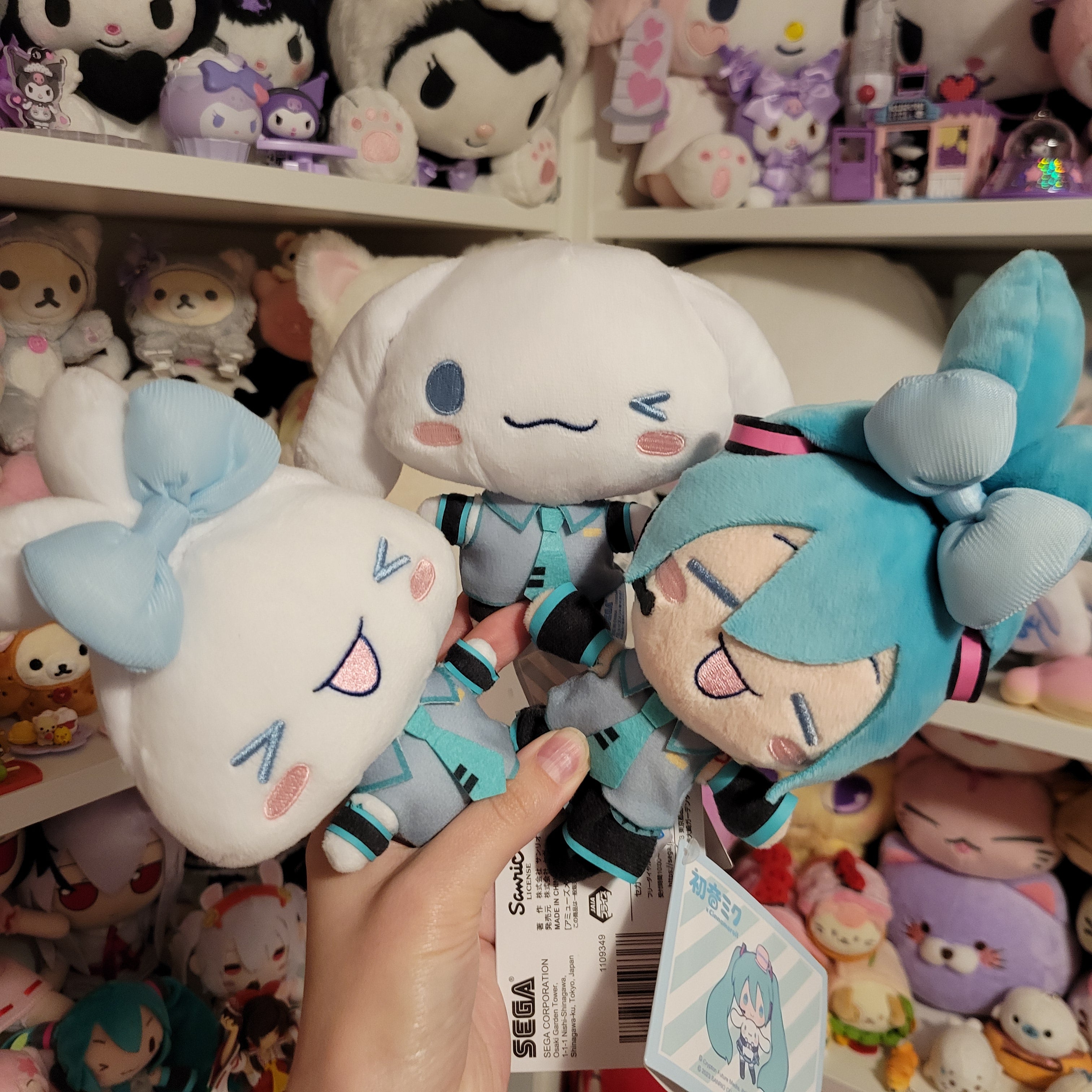 Hatsune Miku x Cinnamoroll Small Keychain Plush Toys | eBay
