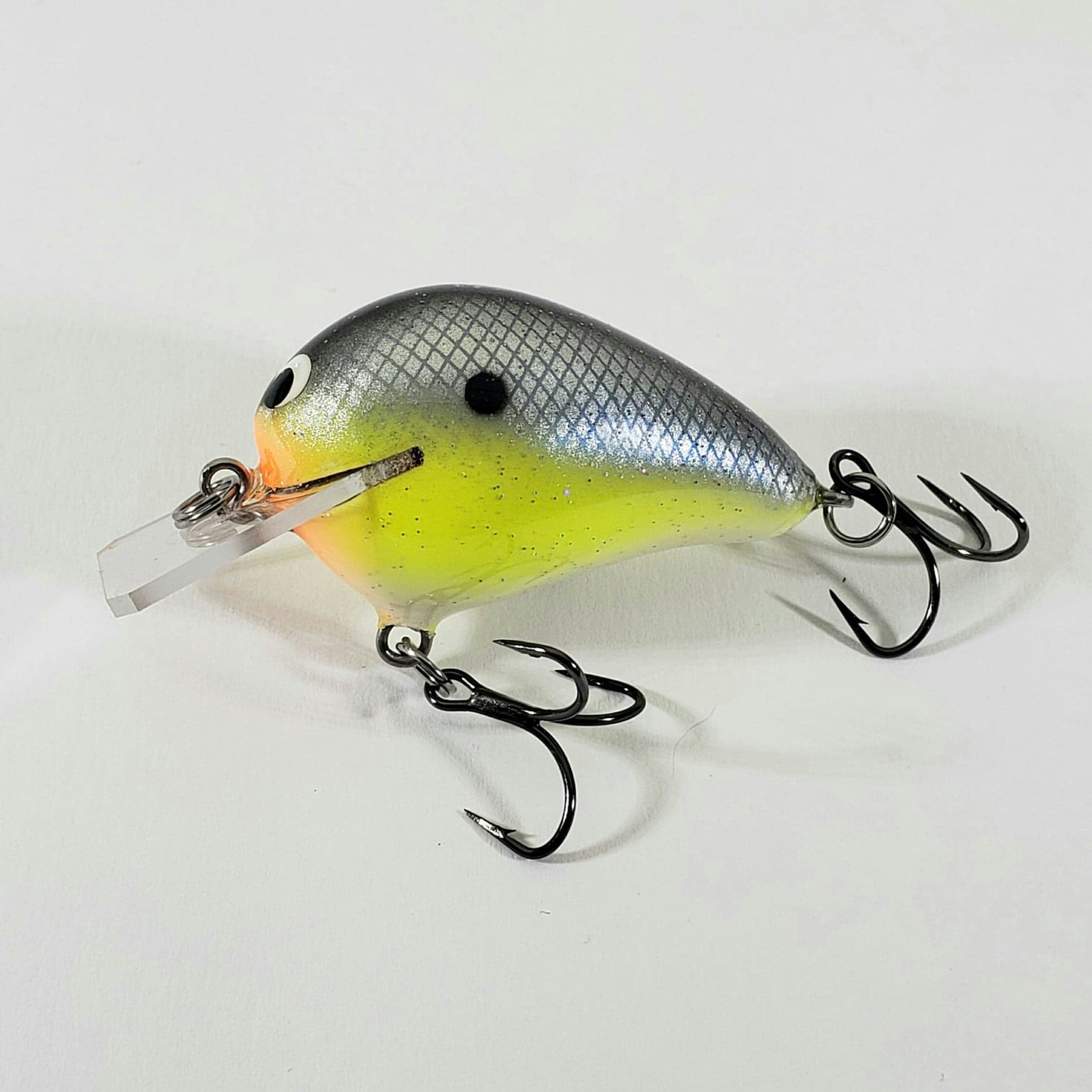 circuit board black label fishing lures Tackle Bundle  Mystery Tackle Box Overview Handcrafted by the legendary Bassmaster Classic Champion Cliff Pace Black Label Crankbait- Wreck Jr/