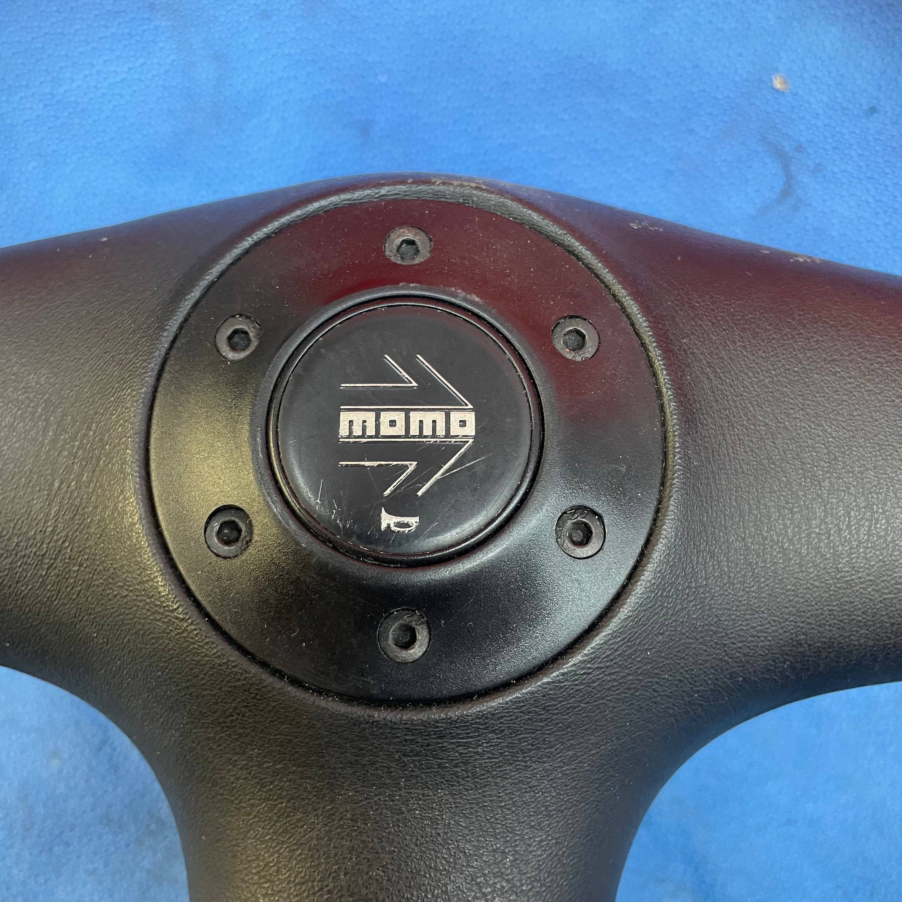momo・:*+.様 MOMO MENDEX M-7 215/65R16 8PR 109/107T D - オートウェイ