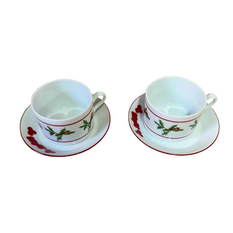 Richard Ginori Holly Berry Tea Cup and Saucer Set of 2