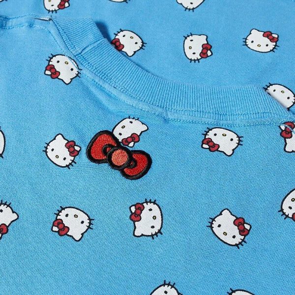 Nike x Hello Kitty T-Shirt University Blue Small (Unisex Nike x Hello Kitty T-Shirt University Blue Small (Unisex