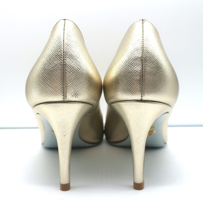 Prada Pumps Gold Metallic Saffiano Leather Size 41 Pointed