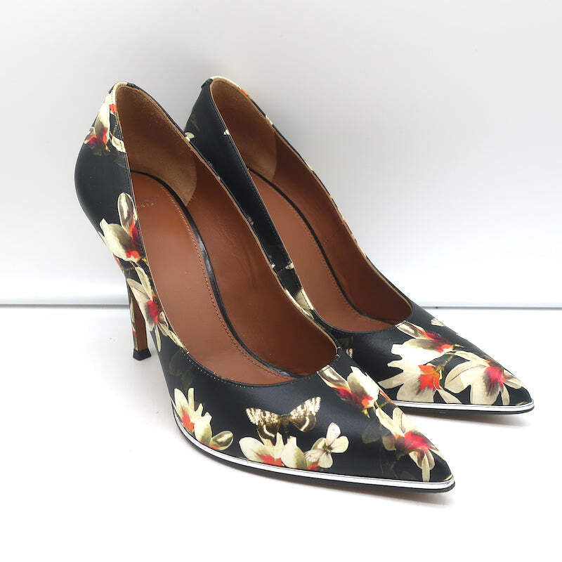 GIVENCHY｜PUMPS(HEELS) (BE3083E1T7 001) 13714.png?width=800&etag=