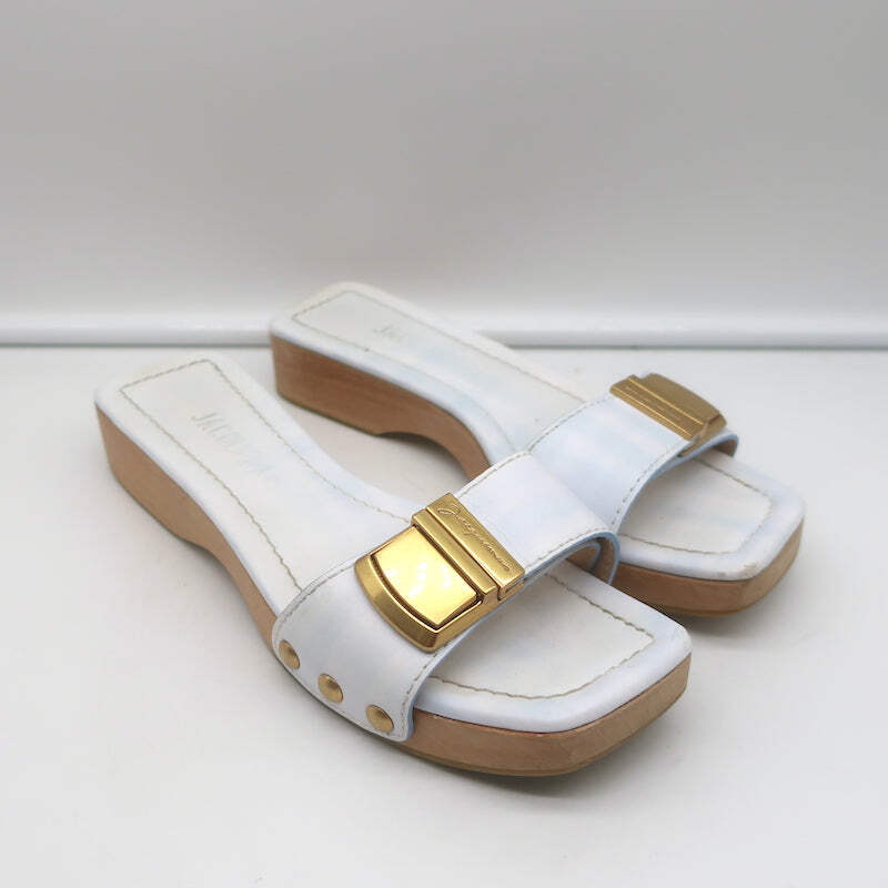 サンダル JACQUEMUS SANDALS Jacquemus Les Sandales Tatanes Buckle Slide Sandals White