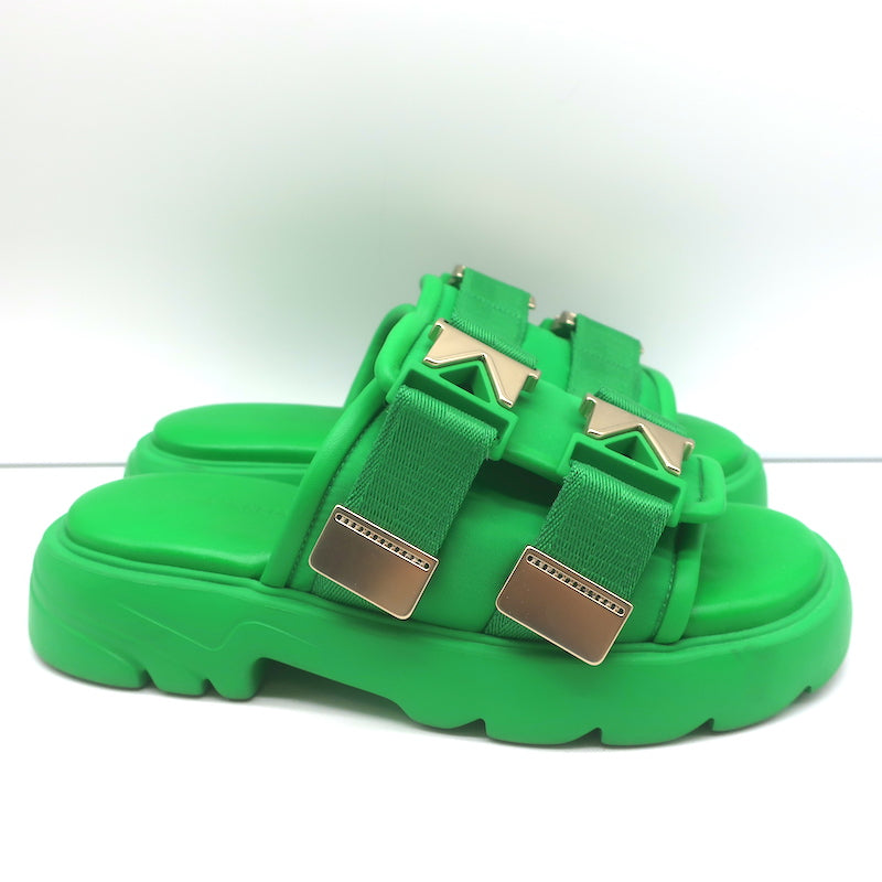 サンダル・ミュール BOTTEGA VENETA   Sandals Women Leather Green/Lagoon Leather sandals Bottega Veneta Green size 39.5 EU in Leather