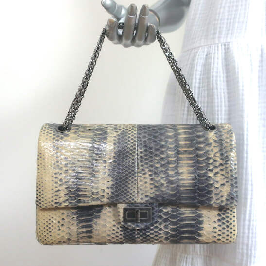 Chanel 2.55 Reissue 226 Double Flap Shoulder Bag Beige/Gray