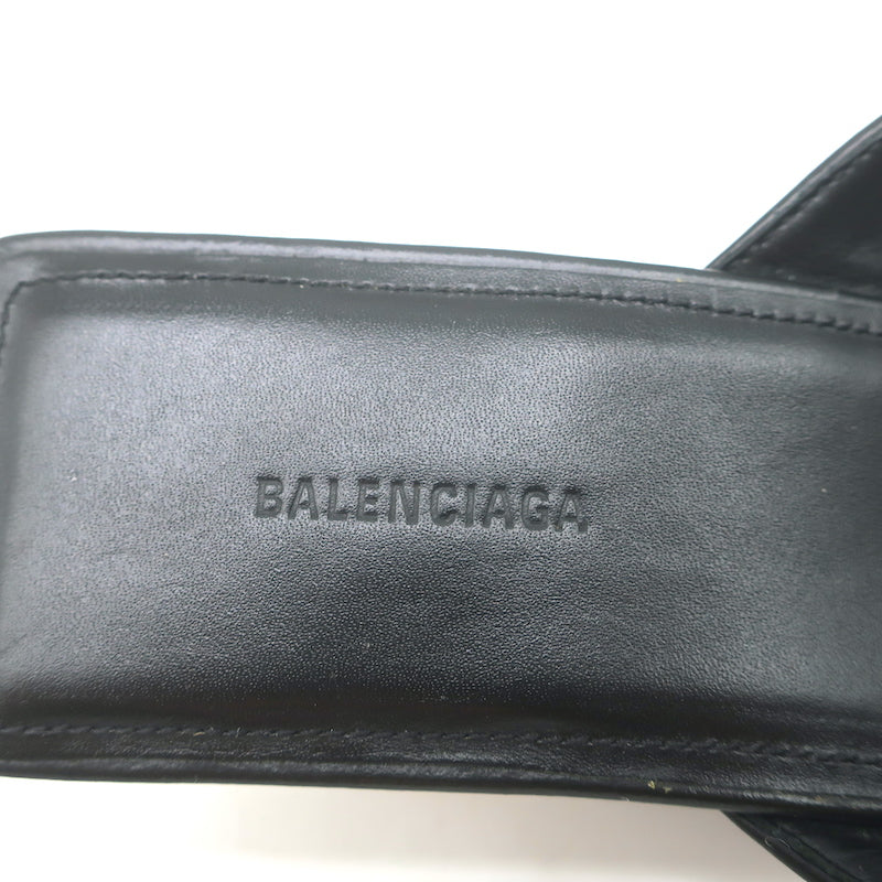 【BALENCIAGA】ナイフボウ 40 メタリックレザーミュール 18285.png?width=800&etag=
