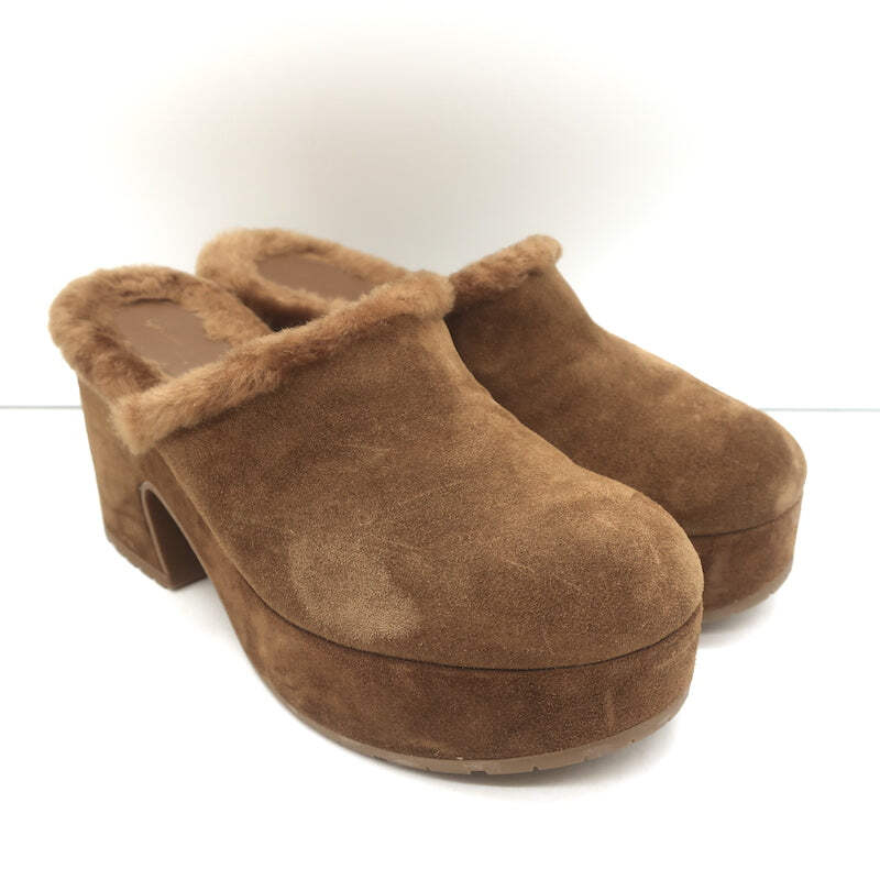 VIP【送料無料関税込み】Gianvito Rossi Lyss Suede Heel Mules 18481.png?width=800&etag=