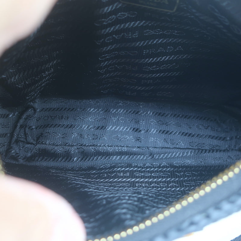 Prada Re-Edition 2005 Crochet Raffia Crossbody Black Small