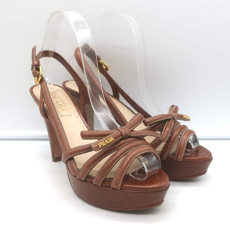 靴 SS00 Prada Heart Slingback Sandals 37 SS00 Prada Heart Slingback Sandals - US 6.5 – Wish You Love