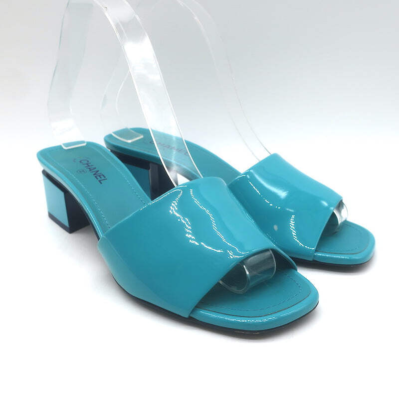 Chanel 22C CC Block Heel Mule Sandals Turquoise Patent Leather