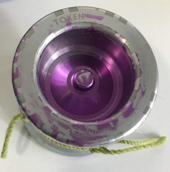 Vintage Yo-Yos - Group of 9 Different - Hummingbird - Duncan