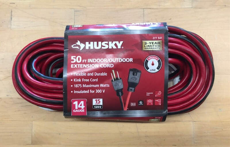 yuki a50 Husky 50 ft. 14/3 Medium Duty Indoor/Outdoor Extension Cord, Red