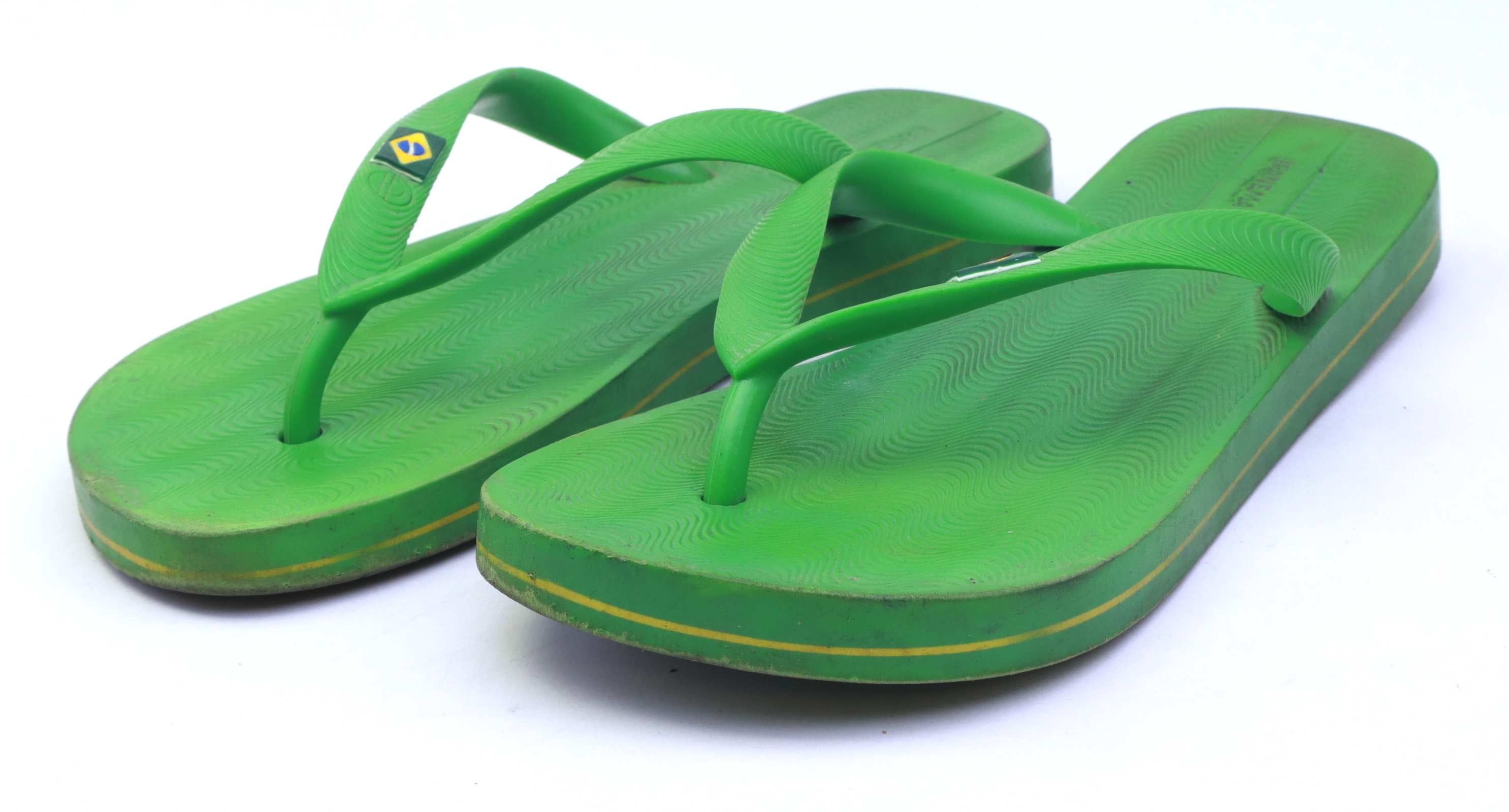 grendene flip flops