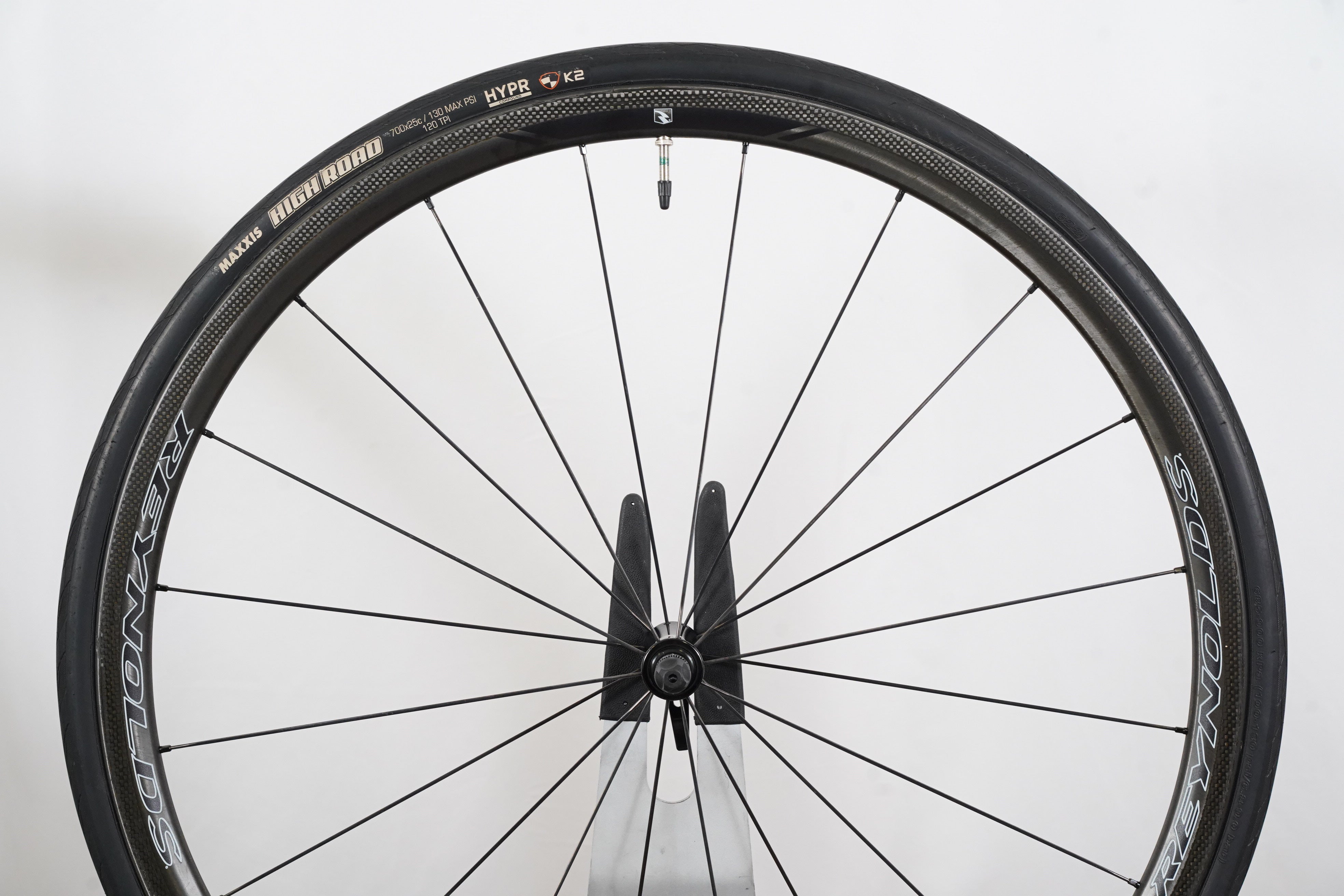 レイノルズ　アタック　Reynolds attack Reynolds Attack Carbon Clincher Rim Brake Wheelset Shimano/SRAM 11