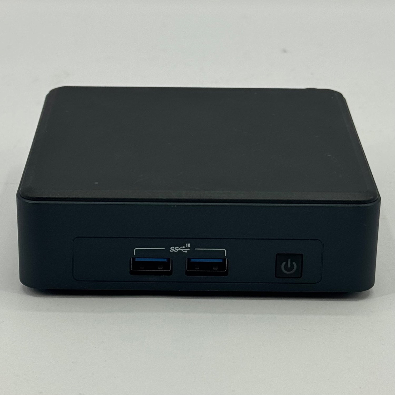 Intel NUC 0 Pro - PC Review Used review: Barebone mini (with 11th 