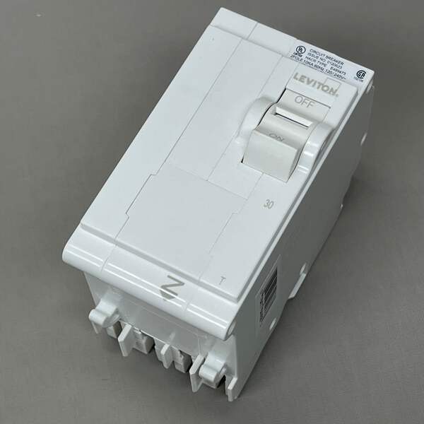 Leviton LB230-T Standard Branch Circuit Breaker, 2-Pole, 30A, 120/240V, Plug-In - Foto 6
