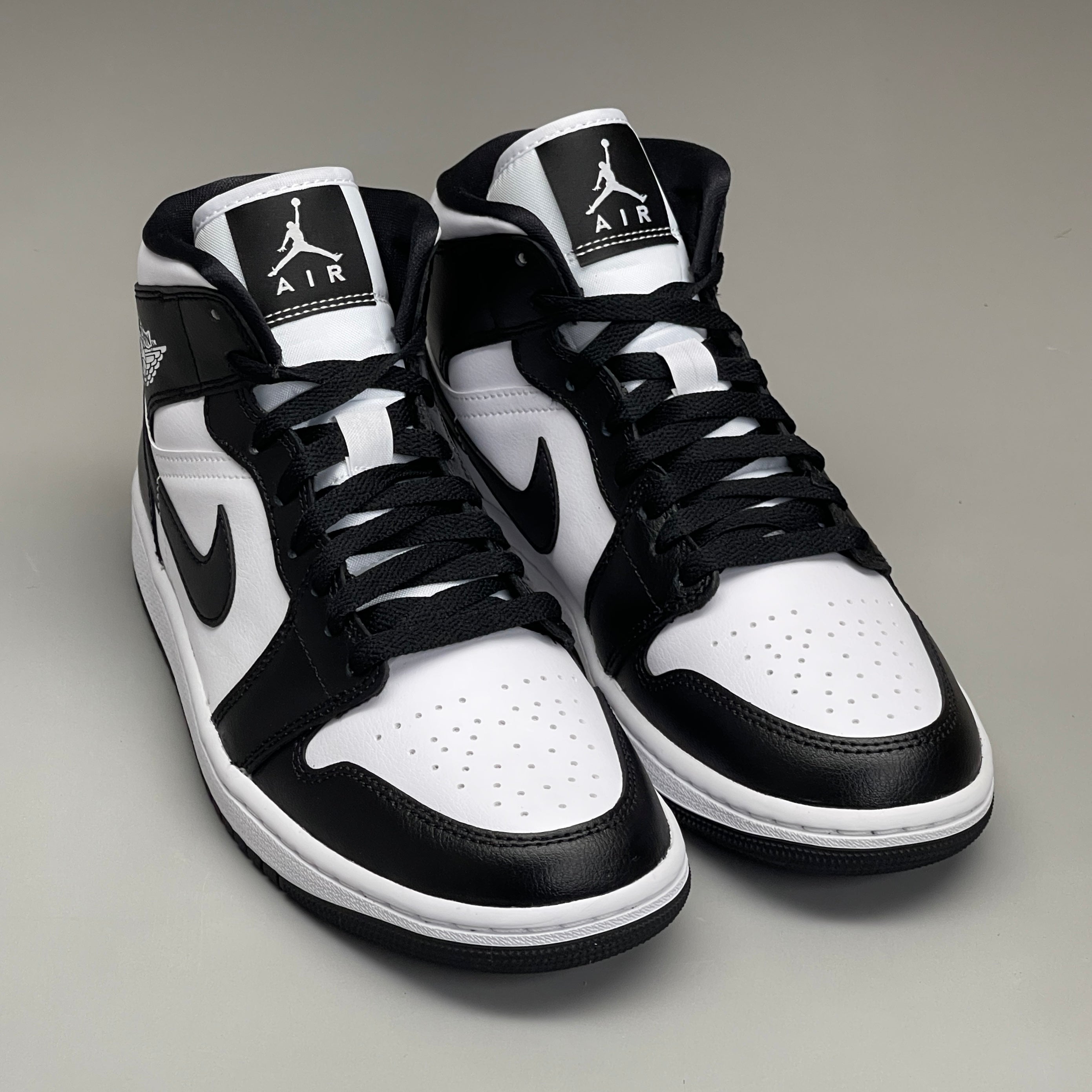 NIKE AIR JORDAN 1 Mid Panda Women's Sz 7 Black / White DV0991-101