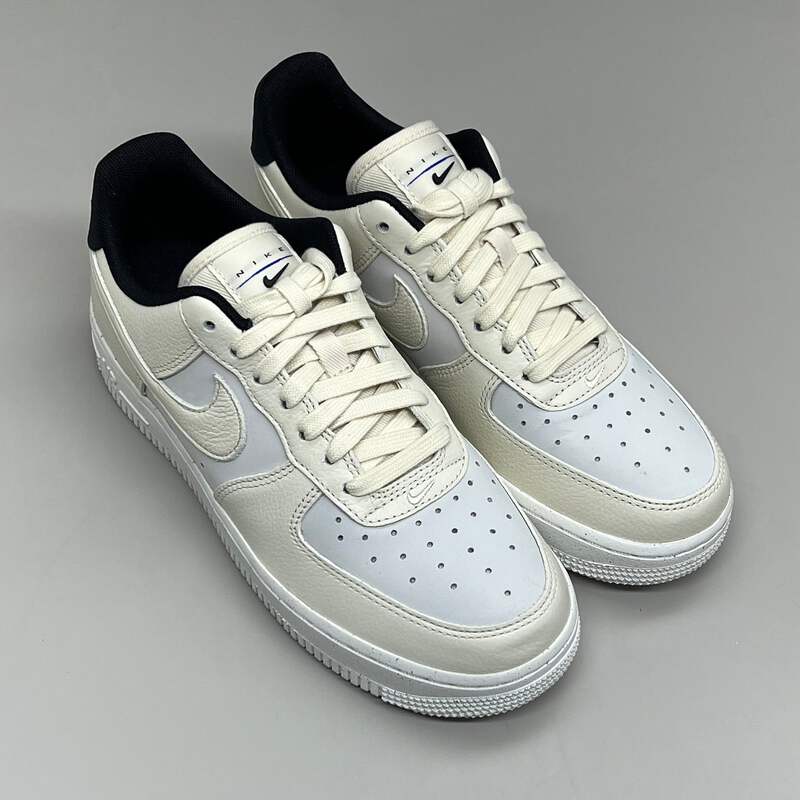 Nike★Nike Air Force 1 '07 Coconut Milk★送料・関税込★ Amazon.com | Nike Air Force 1 '07 Men's Shoes (FV0392-101