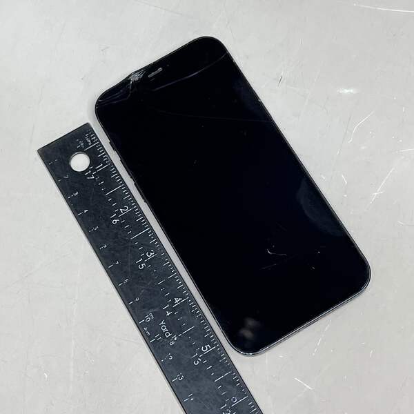 APPLE 2020 iPhone 12 64GB IOS 17 6.1