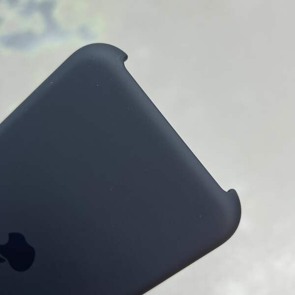 APPLE iPhone 11 Silicone Case Microfiber Lined Case Black MWVU2ZM