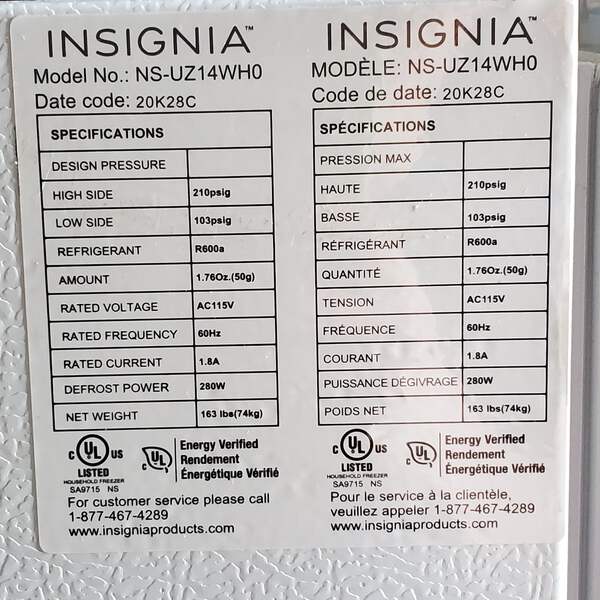 INSIGNIA Convertible Upright Freezer Energy Star 13.8 Cu. Ft. 28
