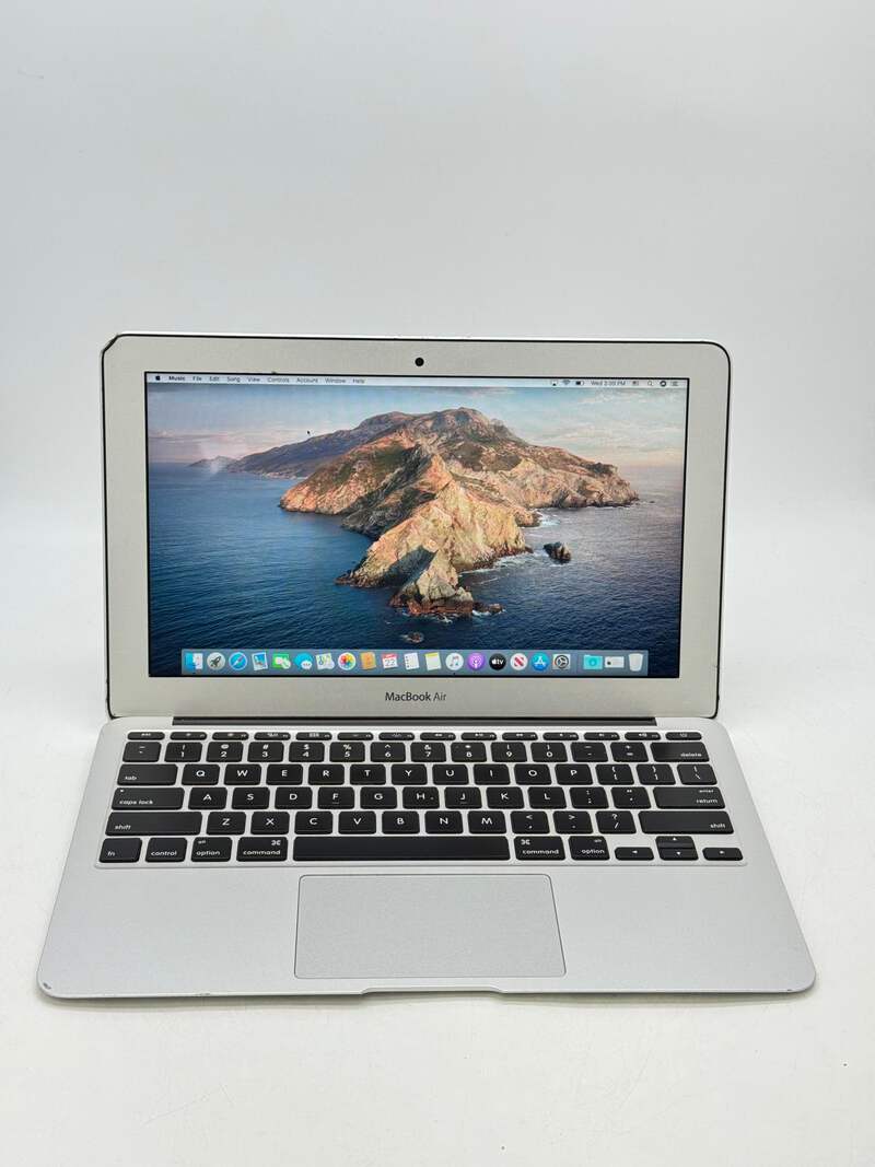 MacBook本体 Apple MacBook Air A1465 2012 i5 128GB Mid 2012 Apple MacBook Air 11.6