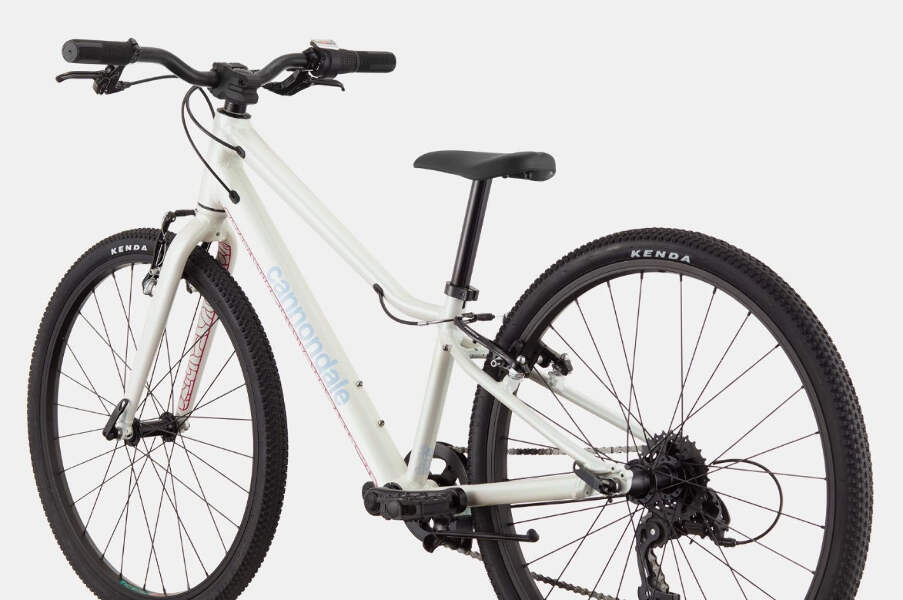 Cannondale Quick 24 7 Speed Kid's Bike (height 4'1