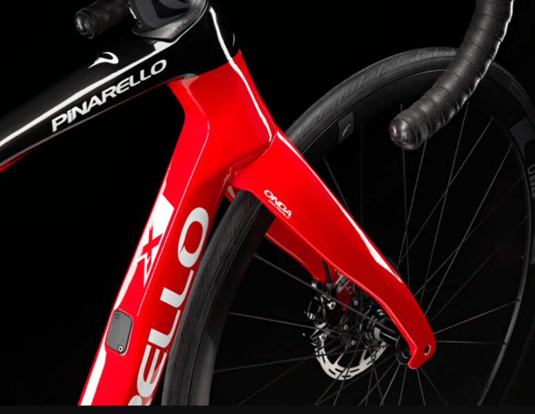 Pinarello X3 SRAM Rival AXS 12-Speed Carbon Road Bike - reg