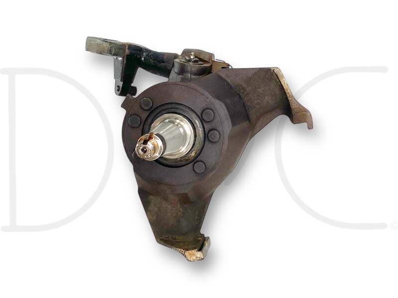 95-98 Ford F600 F650 F700 F800 Front Axle Steering Knuckle Spindle