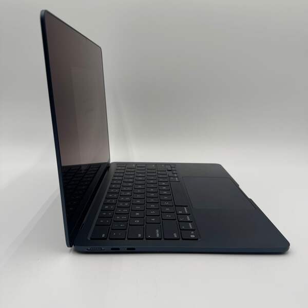 Apple MacBook Air A3240 11-inch, 16GB RAM, Used | eBay