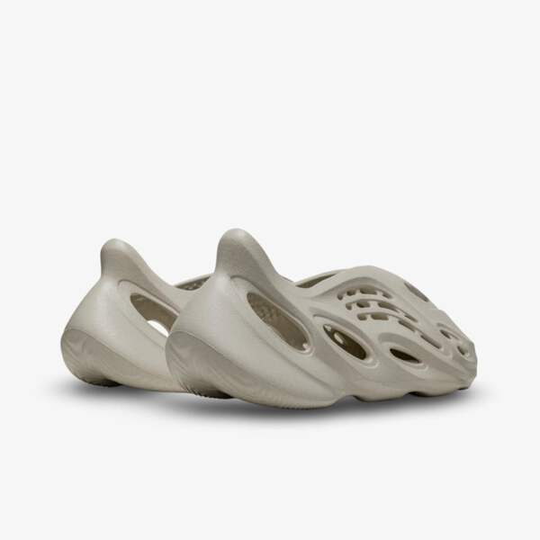 靴 ADIDAS YEEZY FOAM RUNNER SAND FY4567 Men's) adidas Yeezy Foam Runner 'Sand' (2021) FY4567