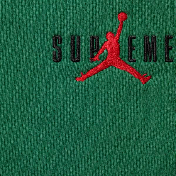 【2024FW】Supreme Jordan Sweatpant Supreme Jordan Sweatpant (FW24) - $148