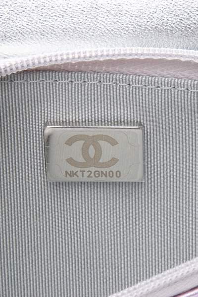 【エレガントな高級感が光る☆】25C限定★CHANEL ブローチ 上品エレガント【CHANEL】25P限定 CCロゴ ブローチ (CHANEL