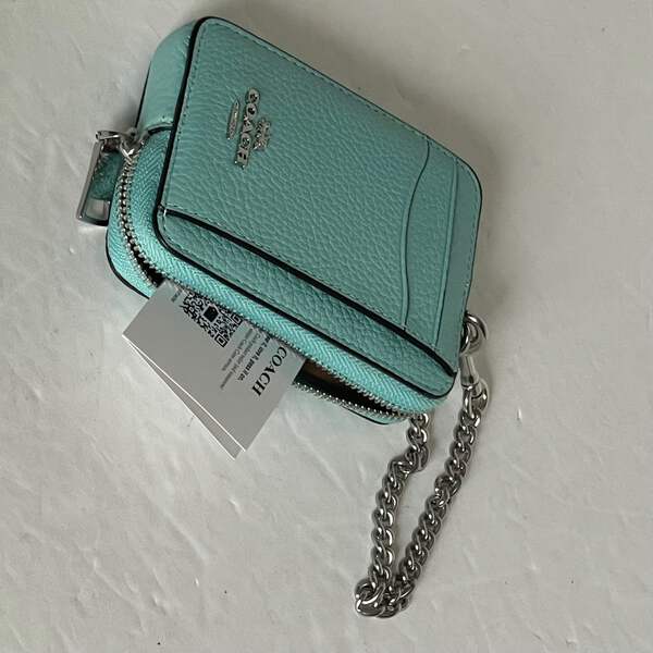 Coach Zip Card Case ID Wallet Pebbled Leather 6303 Mini
