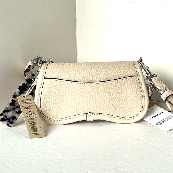 Coach Mini Wavy Dinky Bag Coachtopia White Cloud Leather