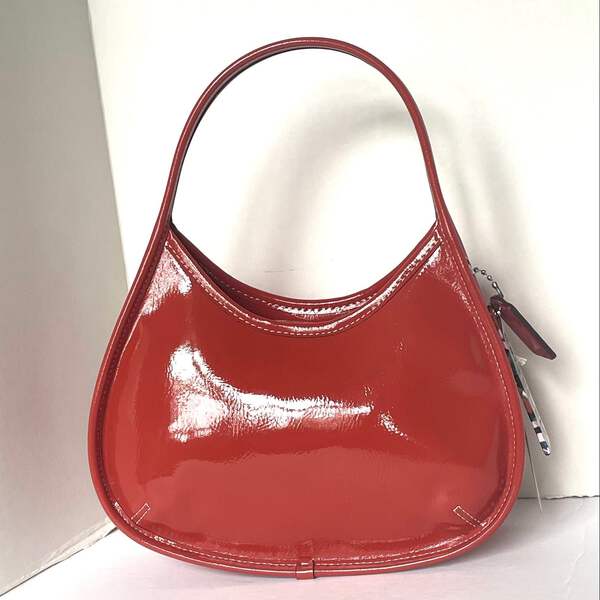 バッグ old coach Ergo hobo red leather bag y2k Coach Ergo Bag Crinkle Patent Shoulder Bag Coachtopia