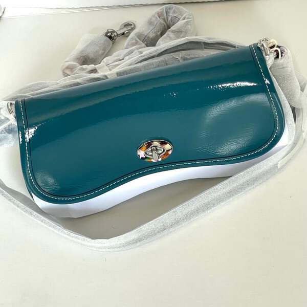 Coach Coachtopia Wavy Dinky CQ056 Patent Leather Blue Turquoise