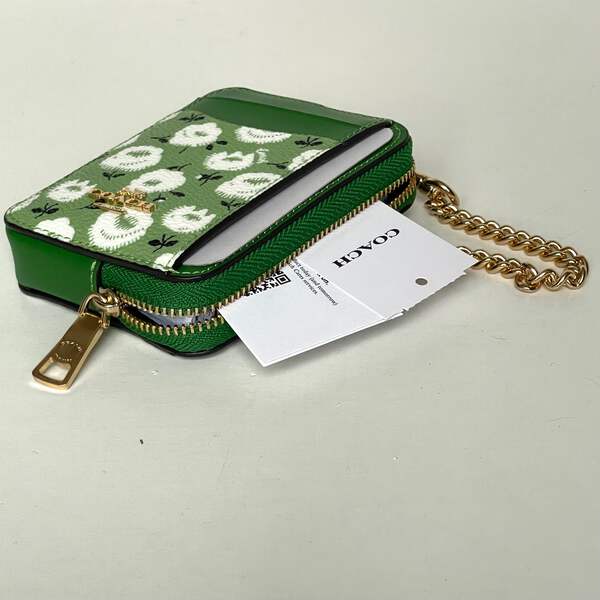 Coach CBL79 Floral Zip Card Case Kelly Green Canvas ID Wallet