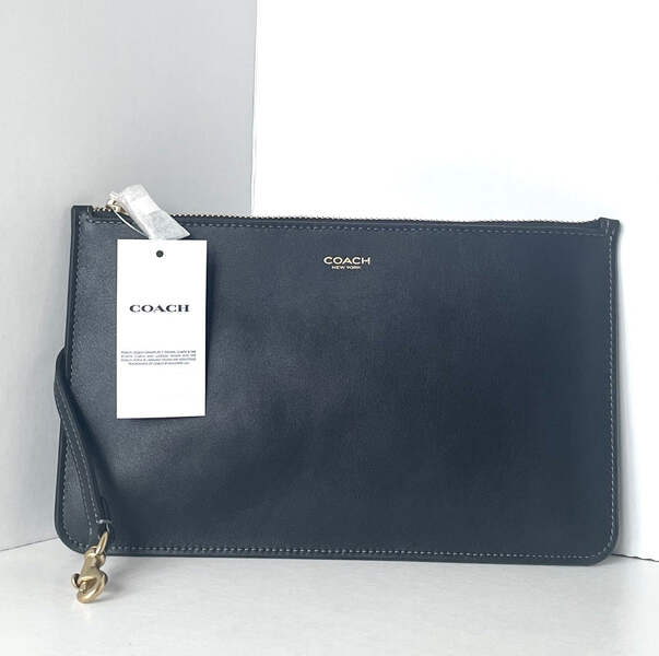 Coach New York Zip Pouch Black Leather Dog Leash Clip Wallet CZ756