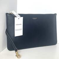 COACHブラックレザー ボディバッグ ゴールドジッパー Coach New York Zip Pouch Black Leather Dog Leash Clip Wallet CZ756