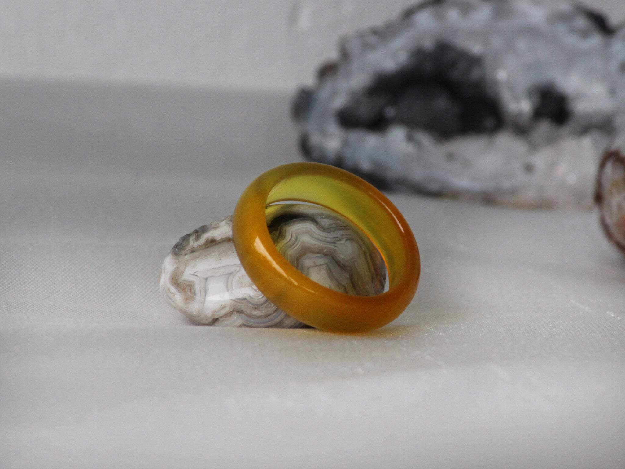 Beautifully Coloured Agate Stone Rings - Bild 9 von 25