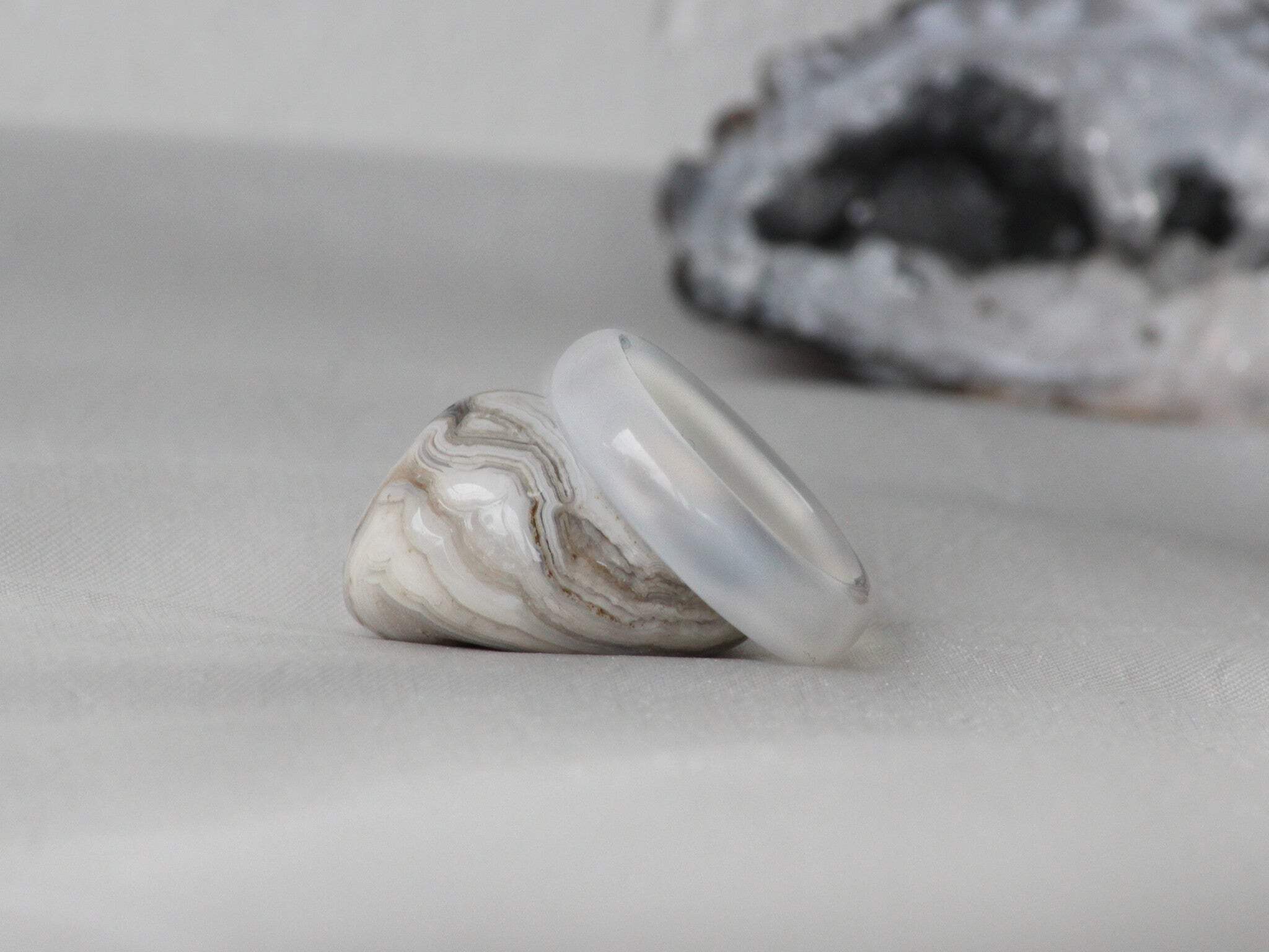 Beautifully Coloured Agate Stone Rings - Bild 21 von 25