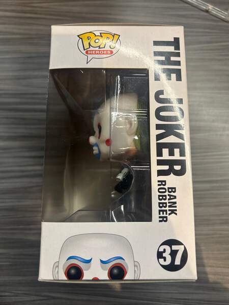 Funko POP! Heroes: The Dark Knight Trilogy - The Joker (Bank